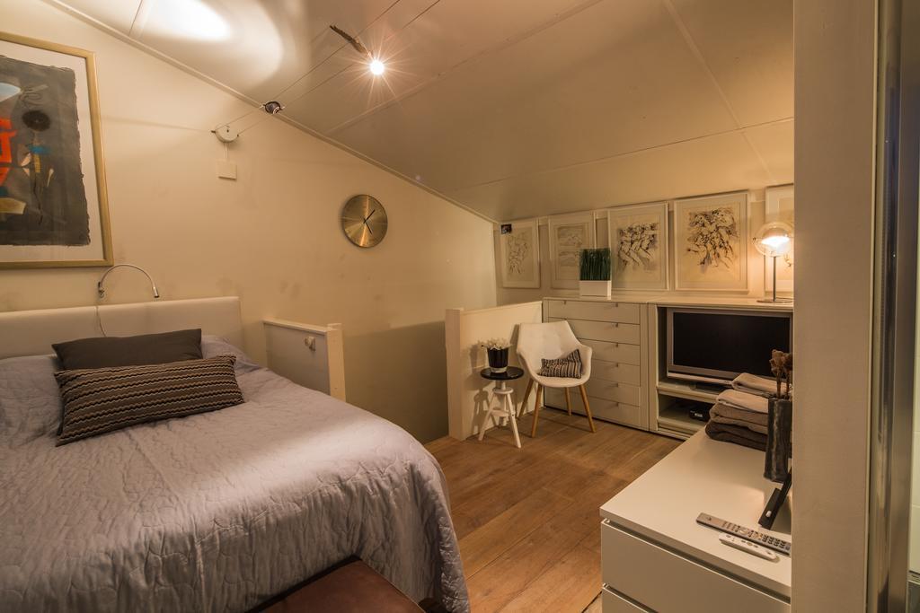 Sleep At Slim Amsterdam Bed & Breakfast Ngoại thất bức ảnh